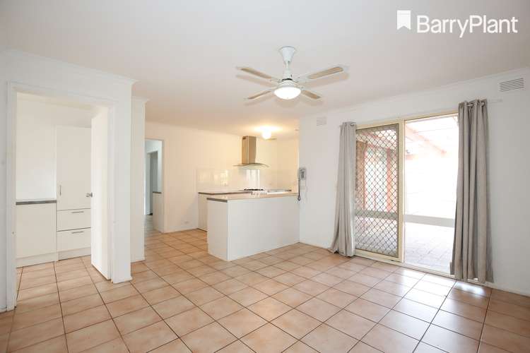 Fourth view of Homely house listing, 5 Mitchell Court, Cranbourne North VIC 3977