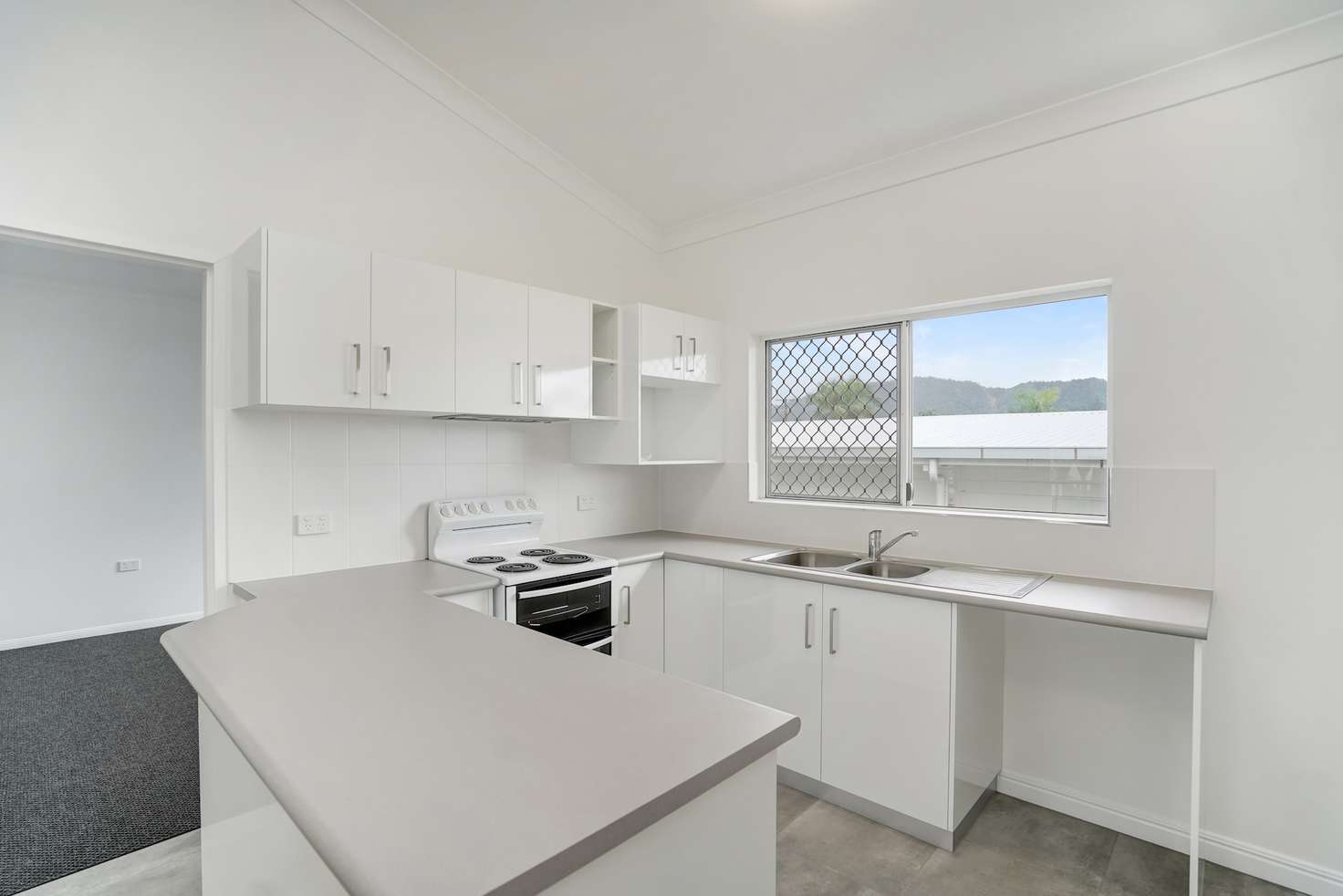 Main view of Homely unit listing, 8/20 Pioneer Street, Manoora QLD 4870