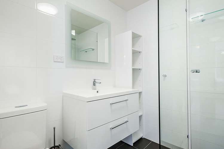 Fourth view of Homely apartment listing, 2A/21 The Esplanade, St Kilda VIC 3182