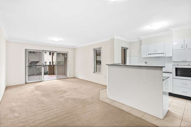 Third view of Homely unit listing, 32/84-88 Glencoe Street, Sutherland NSW 2232