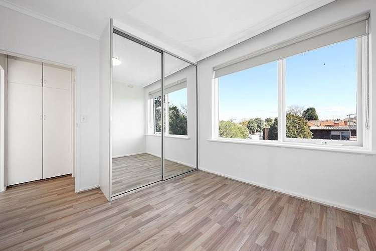 Fourth view of Homely apartment listing, 12/1 Oxford Street, Malvern VIC 3144