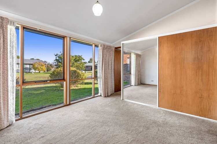 Sixth view of Homely house listing, 2 Lucy Court, St Albans Park VIC 3219