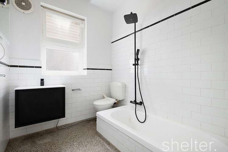 Fifth view of Homely apartment listing, 5/576 Riversdale Road, Camberwell VIC 3124