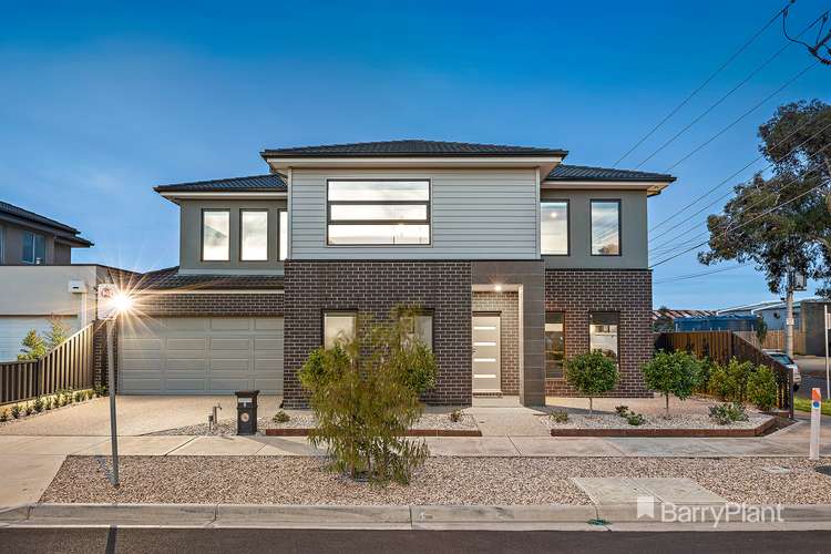 Main view of Homely house listing, 8 Walter Street, Hadfield VIC 3046