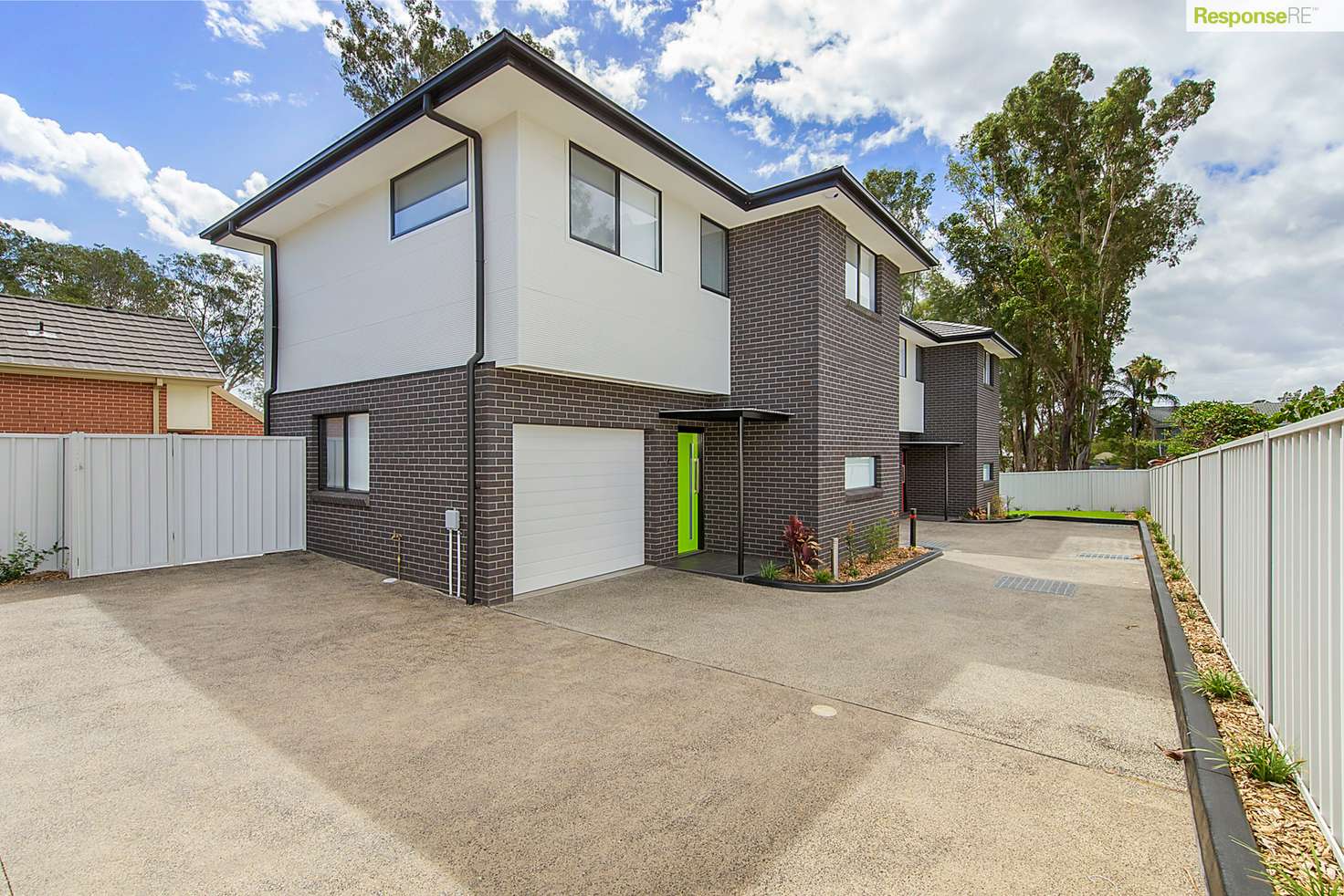 Main view of Homely townhouse listing, 2/17 Jamison Road, Kingswood NSW 2747