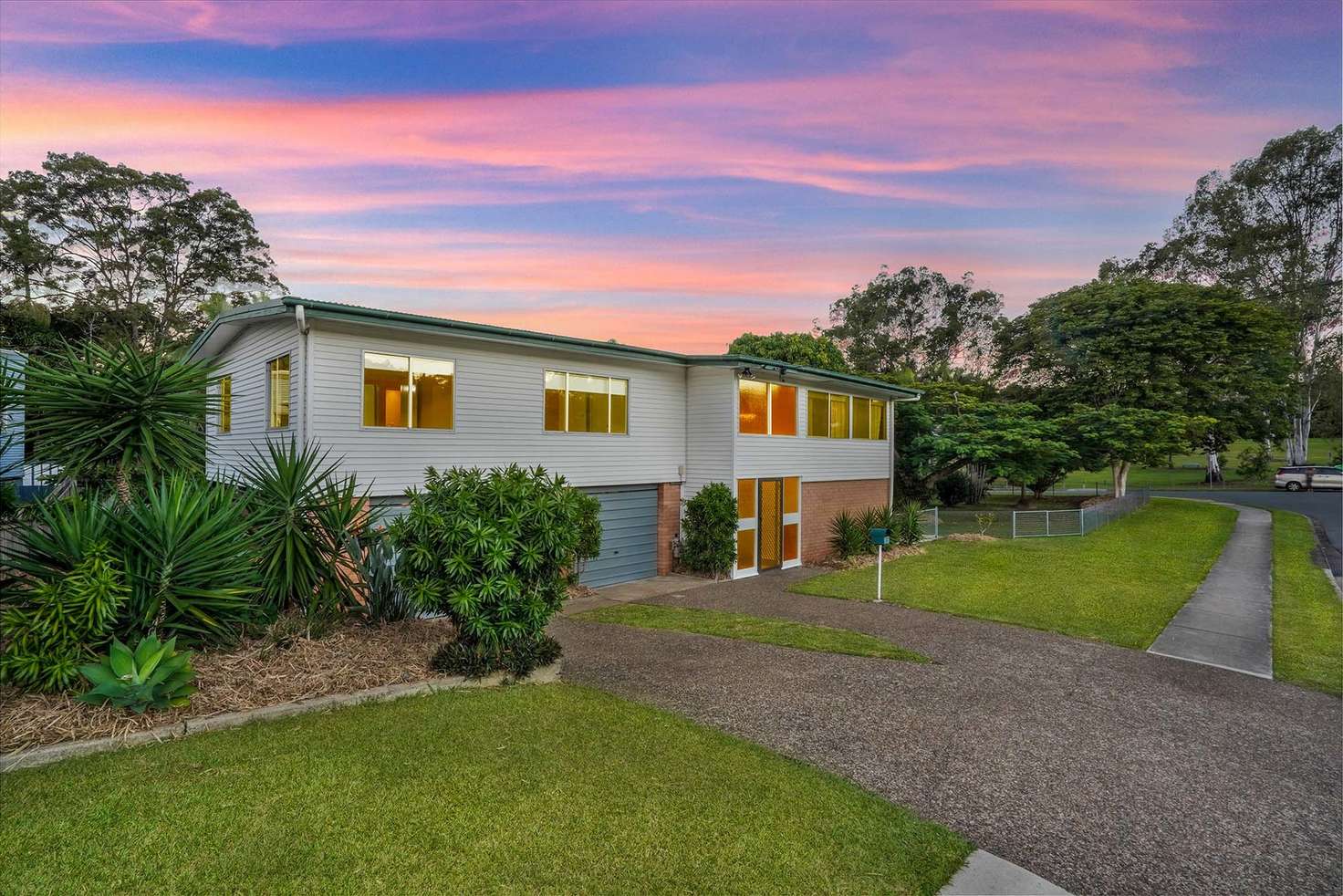 Main view of Homely house listing, 2 Onslow Street, Arana Hills QLD 4054