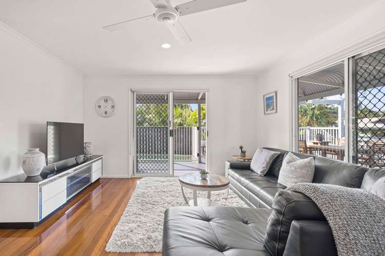 Fifth view of Homely house listing, 2 Sundown Court, Sunrise Beach QLD 4567