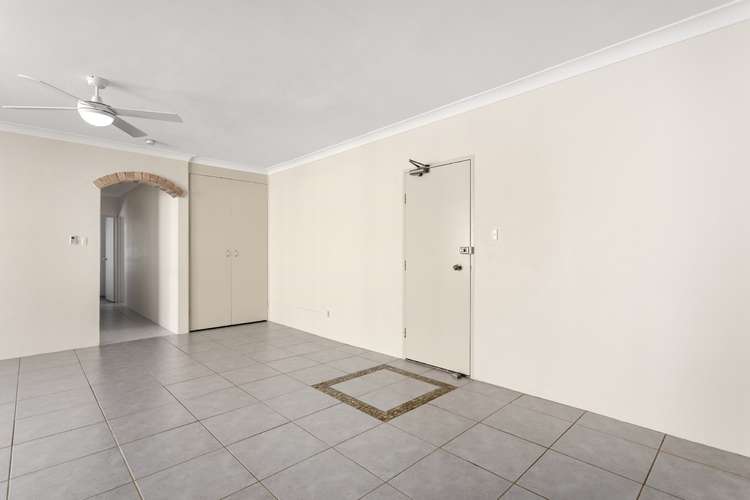 Fourth view of Homely unit listing, 10/25-27 Peel Street, Tuncurry NSW 2428