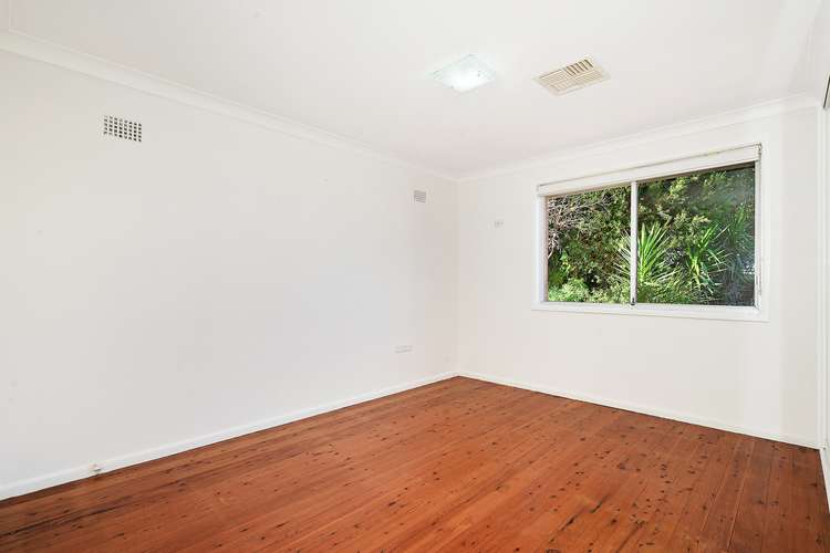 Fifth view of Homely house listing, 33 Donington Avenue, Georges Hall NSW 2198
