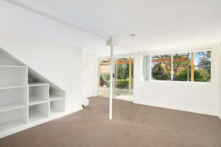 Sixth view of Homely house listing, 33 Donington Avenue, Georges Hall NSW 2198