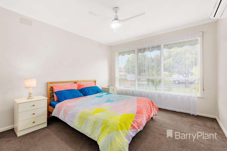 Fifth view of Homely house listing, 6 Loyola Court, Watsonia VIC 3087