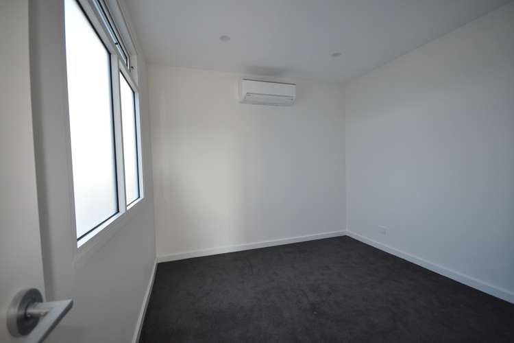 Fourth view of Homely townhouse listing, 8/5 Hay Street, Box Hill South VIC 3128