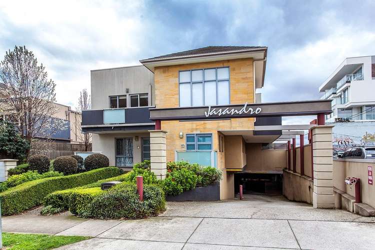 Main view of Homely unit listing, 10/1 Kenilworth Parade, Ivanhoe VIC 3079