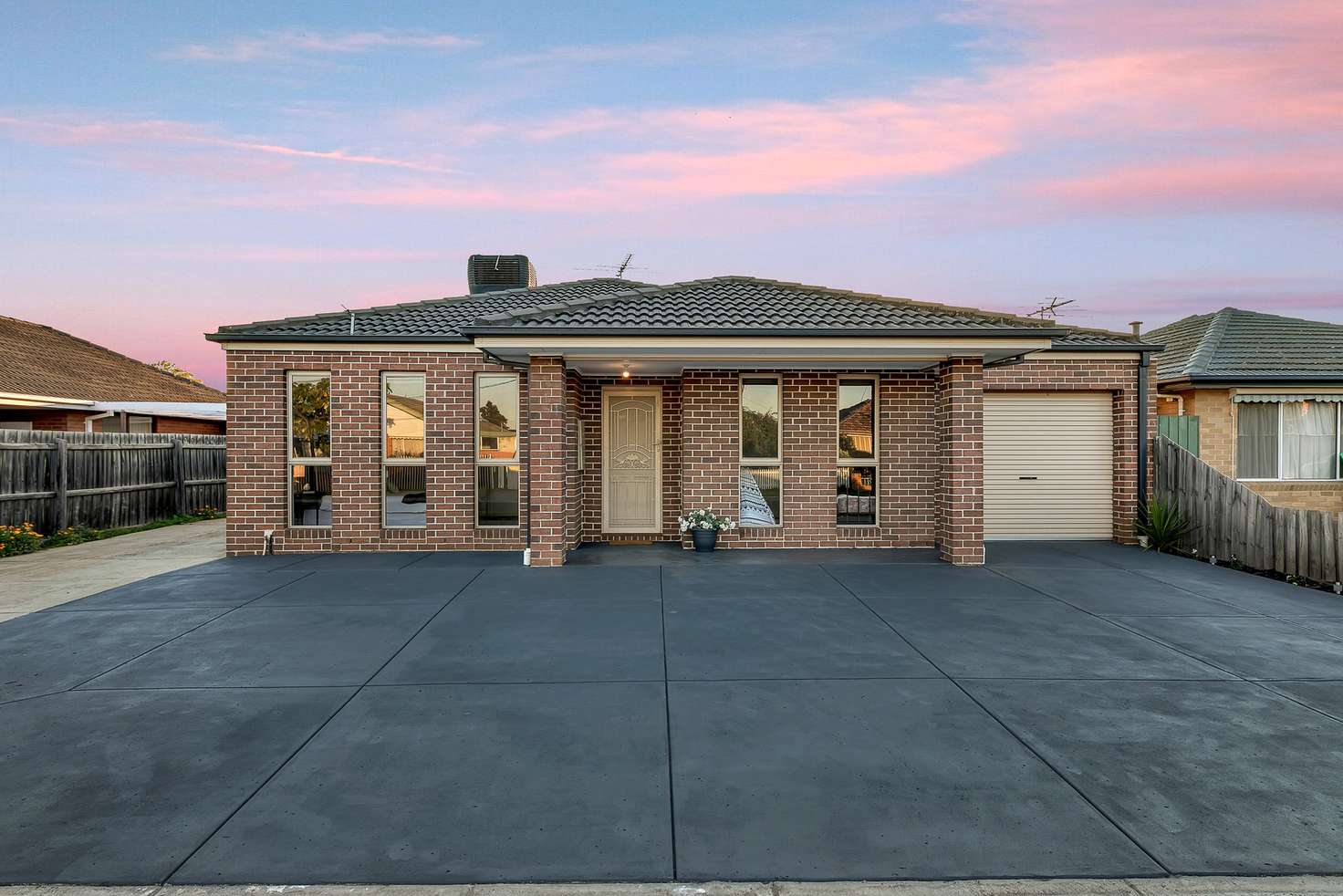 Main view of Homely house listing, 1/58 Baden Drive, Hoppers Crossing VIC 3029