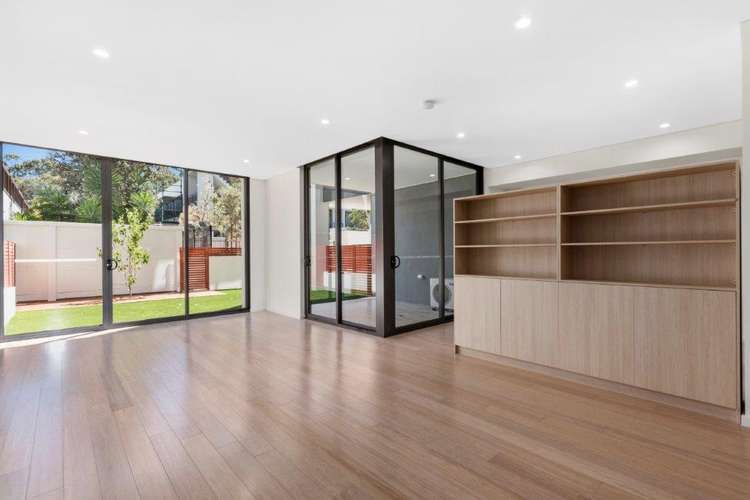 Main view of Homely unit listing, 12/90 Bay Street, Botany NSW 2019