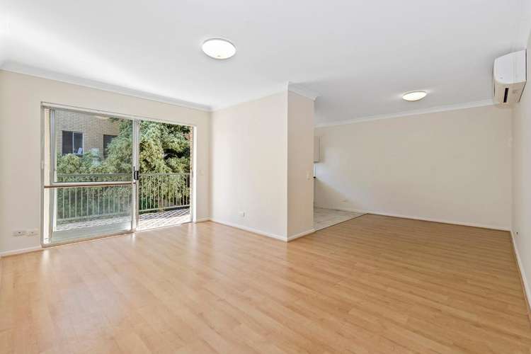 Main view of Homely townhouse listing, 2/23 Macaulay Street, Coorparoo QLD 4151
