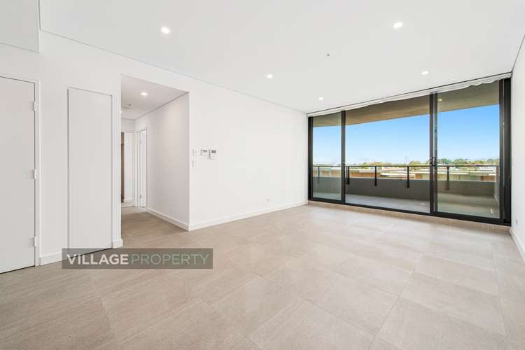 Main view of Homely apartment listing, 303B/118 Bowden Street, Meadowbank NSW 2114