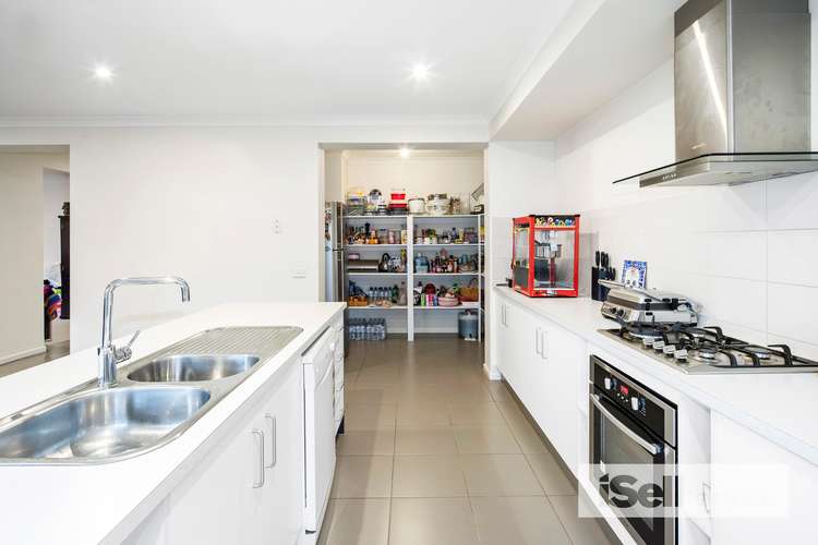 Fourth view of Homely house listing, 4 Watergrass Court, Keysborough VIC 3173