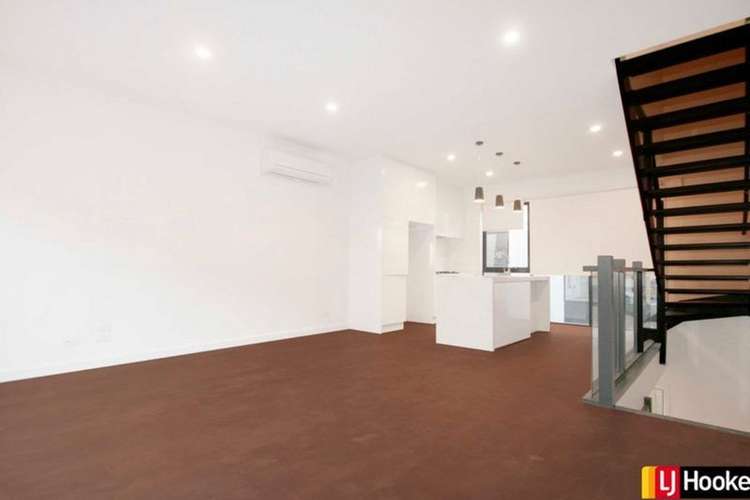 Main view of Homely townhouse listing, 7 Quinn Road, Port Melbourne VIC 3207