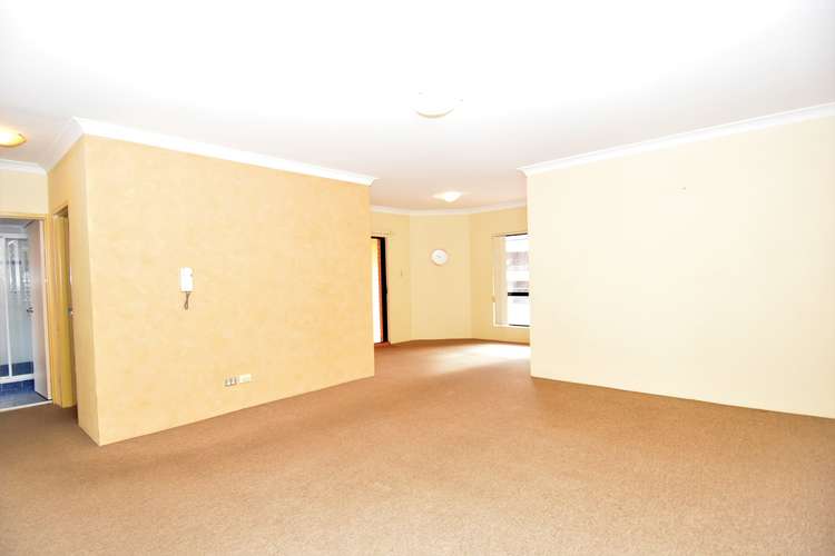 Second view of Homely unit listing, 35/16 Park Street, Sutherland NSW 2232