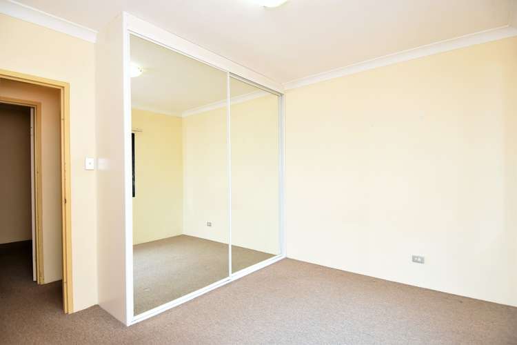 Fifth view of Homely unit listing, 35/16 Park Street, Sutherland NSW 2232