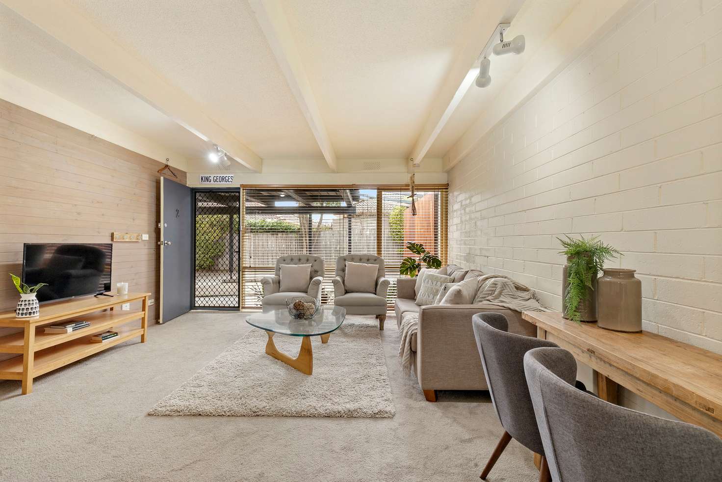 Main view of Homely unit listing, 2/57 Nunns Road, Mornington VIC 3931