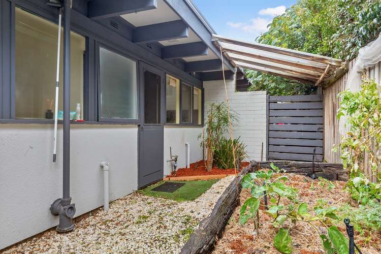Fifth view of Homely unit listing, 2/57 Nunns Road, Mornington VIC 3931