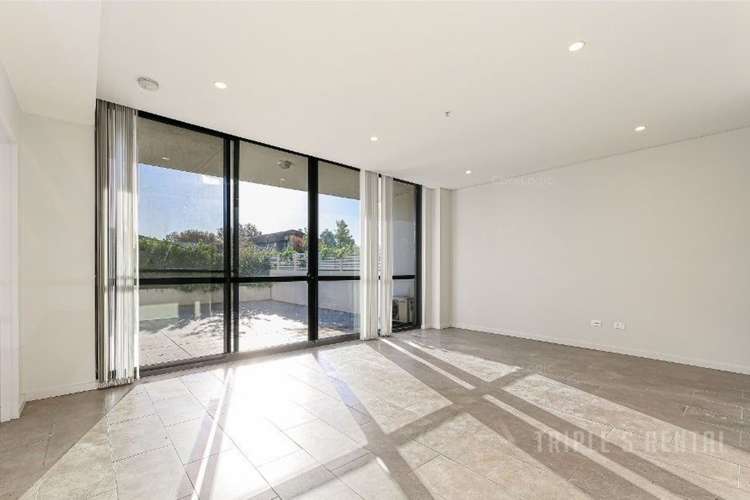 Second view of Homely apartment listing, Level 1/104/581-587 Gardeners Road, Mascot NSW 2020