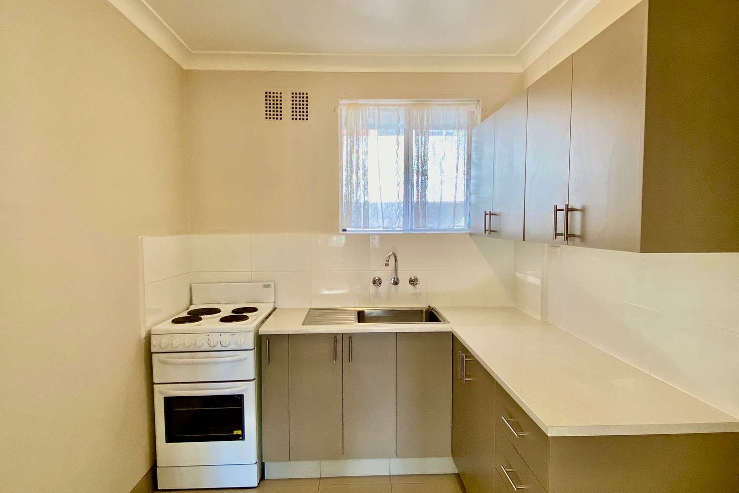 Main view of Homely apartment listing, 27/27 Dover Road, Botany NSW 2019