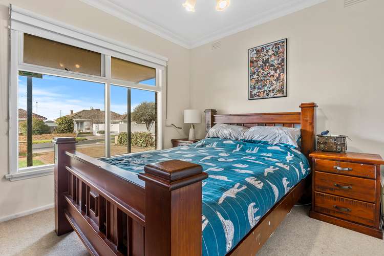 Sixth view of Homely house listing, 14 Hamlyn Avenue, Hamlyn Heights VIC 3215