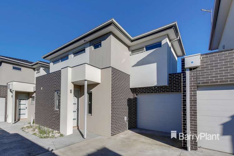 Main view of Homely unit listing, 2/11 Anselm Grove, Glenroy VIC 3046