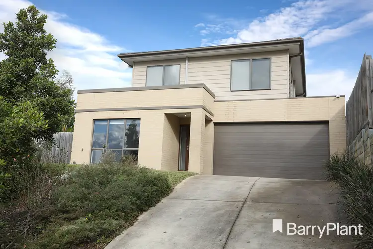 8 Elevation Close