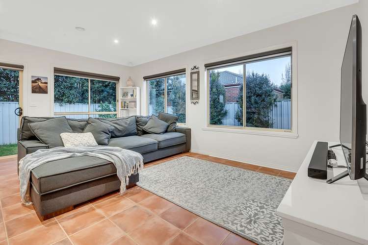 Fifth view of Homely house listing, 3 Woodlea Crescent, Craigieburn VIC 3064