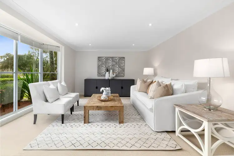 2 Carramar Grove