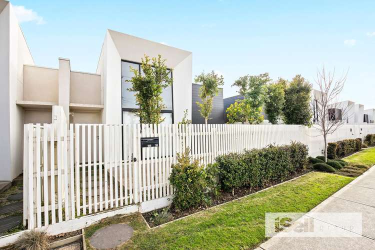 Main view of Homely townhouse listing, 36 Regent Avenue, Springvale VIC 3171