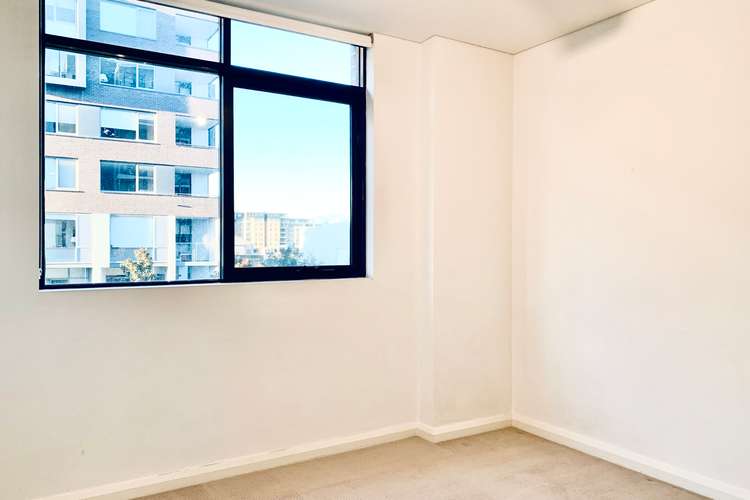 Fourth view of Homely apartment listing, 214/16 Baywater Drive, Wentworth Point NSW 2127