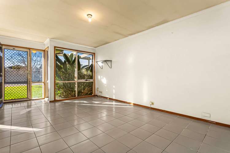 Fifth view of Homely unit listing, 2 Birch Court, Pascoe Vale VIC 3044