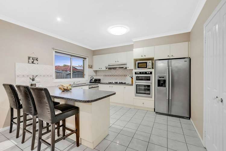 Fifth view of Homely house listing, 10 Laidlaw Court, Keysborough VIC 3173