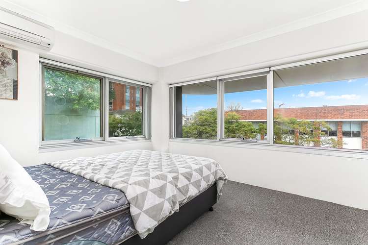 Third view of Homely apartment listing, 1/48 Upper Pitt Street, Kirribilli NSW 2061