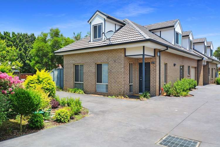 Main view of Homely house listing, 2/27 Eton Road, Cambridge Park NSW 2747