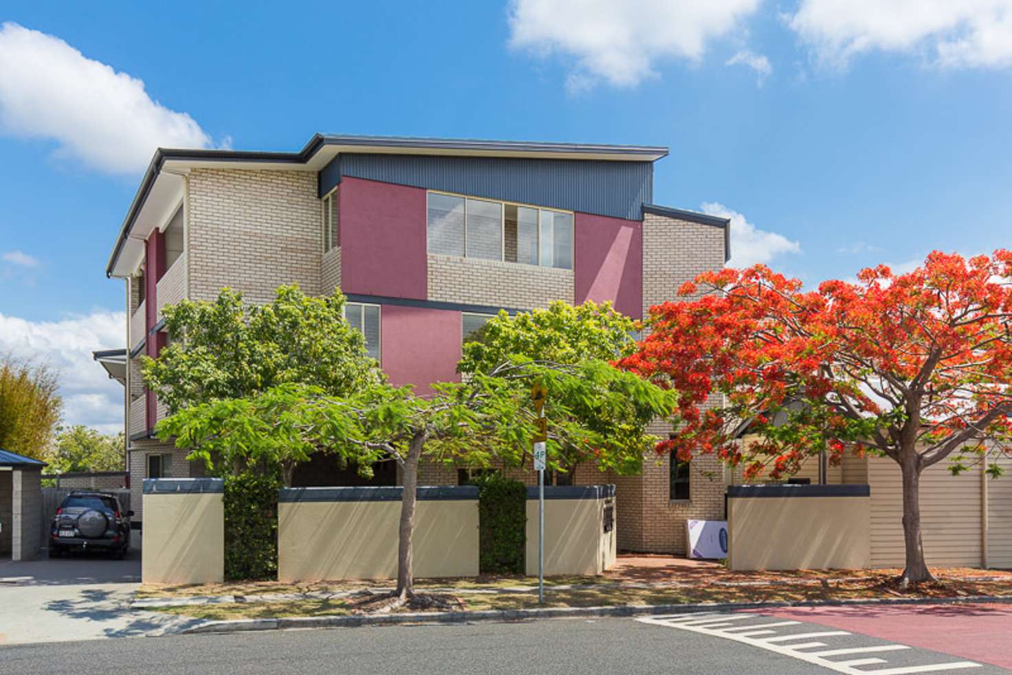 Main view of Homely unit listing, 25/115 Nudgee Road, Hamilton QLD 4007