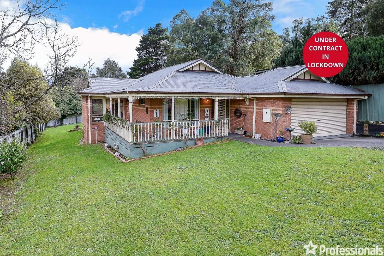 Main view of Homely house listing, 2 Outlook Avenue, Yarra Junction VIC 3797