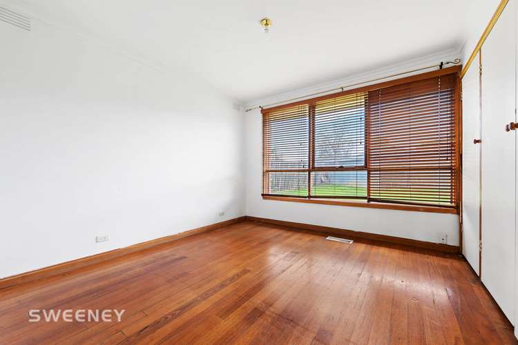 Sixth view of Homely house listing, 13 Lyndford Court, St Albans VIC 3021