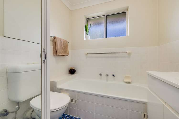 Fifth view of Homely apartment listing, 18/2 Robertson Street, Narrabeen NSW 2101