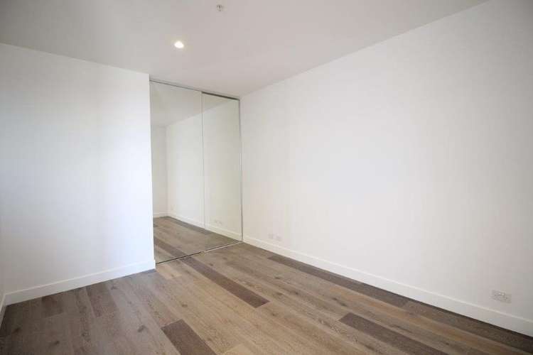 Fourth view of Homely apartment listing, 1105/421 Docklands Drive, Docklands VIC 3008