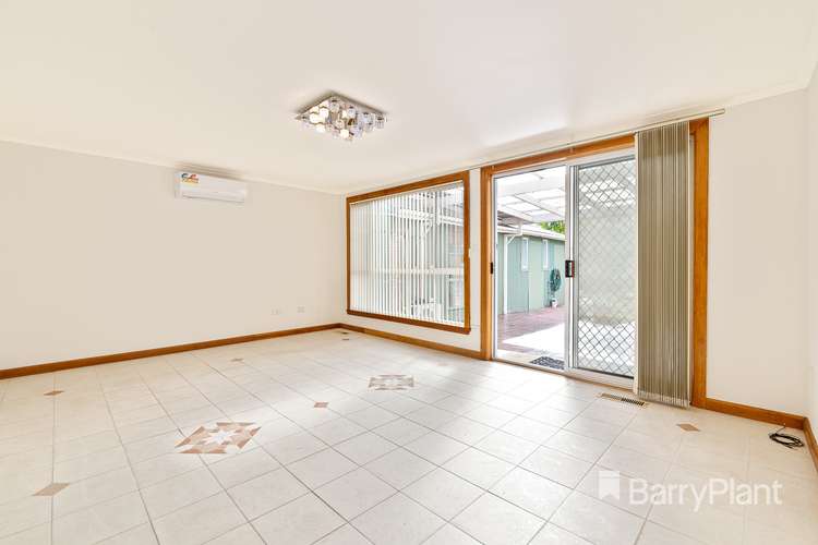 Fifth view of Homely house listing, 8 Lyons Street, Glenroy VIC 3046