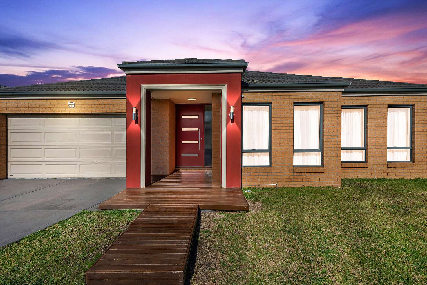 Main view of Homely house listing, 8 Silvergum Place, Cranbourne VIC 3977