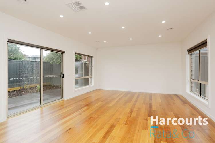 Third view of Homely unit listing, 2/89 Curtin Avenue, Lalor VIC 3075
