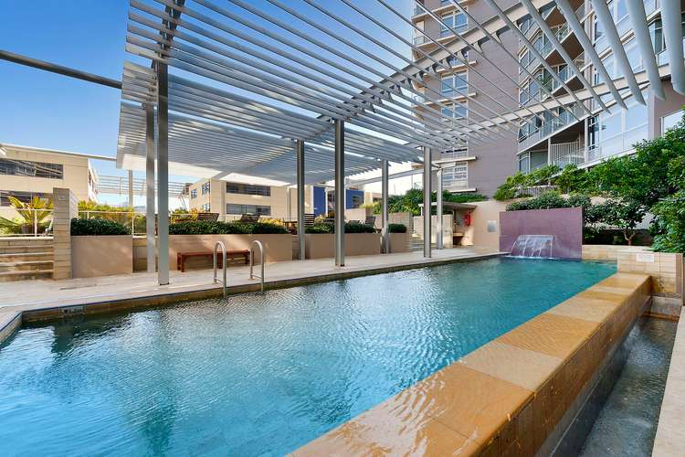 Sixth view of Homely apartment listing, 302/35 Shelley Street, Sydney NSW 2000