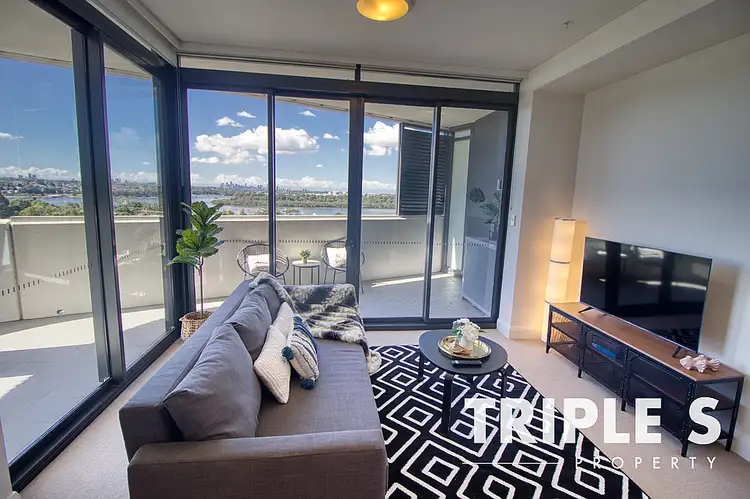 606/42 Walker Street
